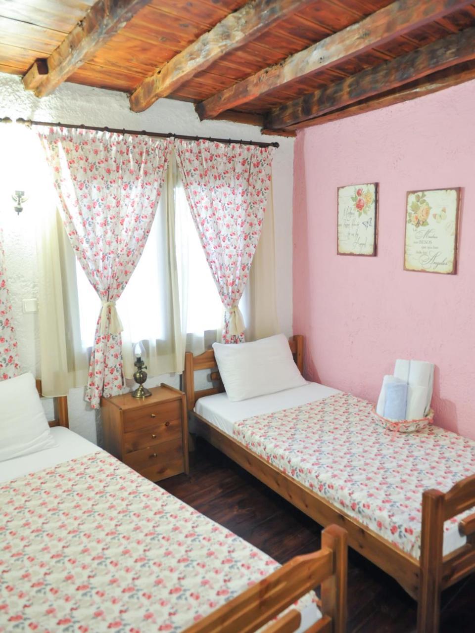 Guesthouse Xenios Zeus ستافروبولي المظهر الخارجي الصورة