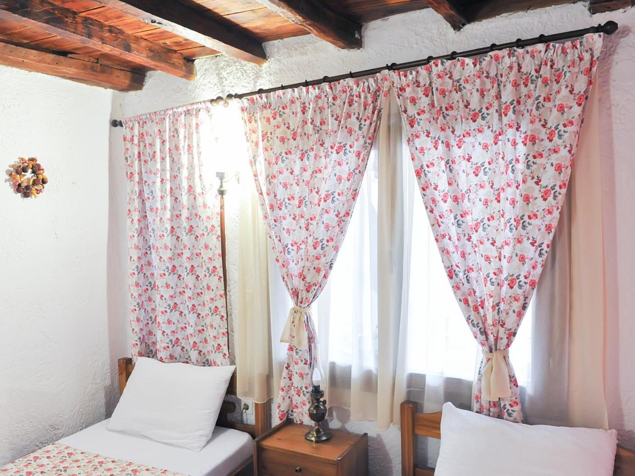 Guesthouse Xenios Zeus ستافروبولي المظهر الخارجي الصورة